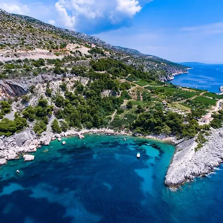 Ferienhaus House With A Parking Space Cove - Dubovica, Hvar - 21454